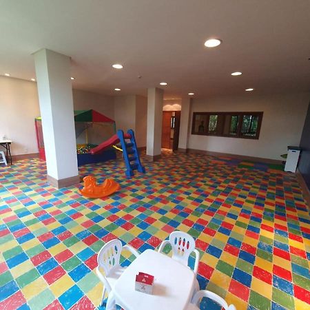 Suite Condominio Vista Azul - Pedra Azul ドミンゴス・マルチンス エクステリア 写真