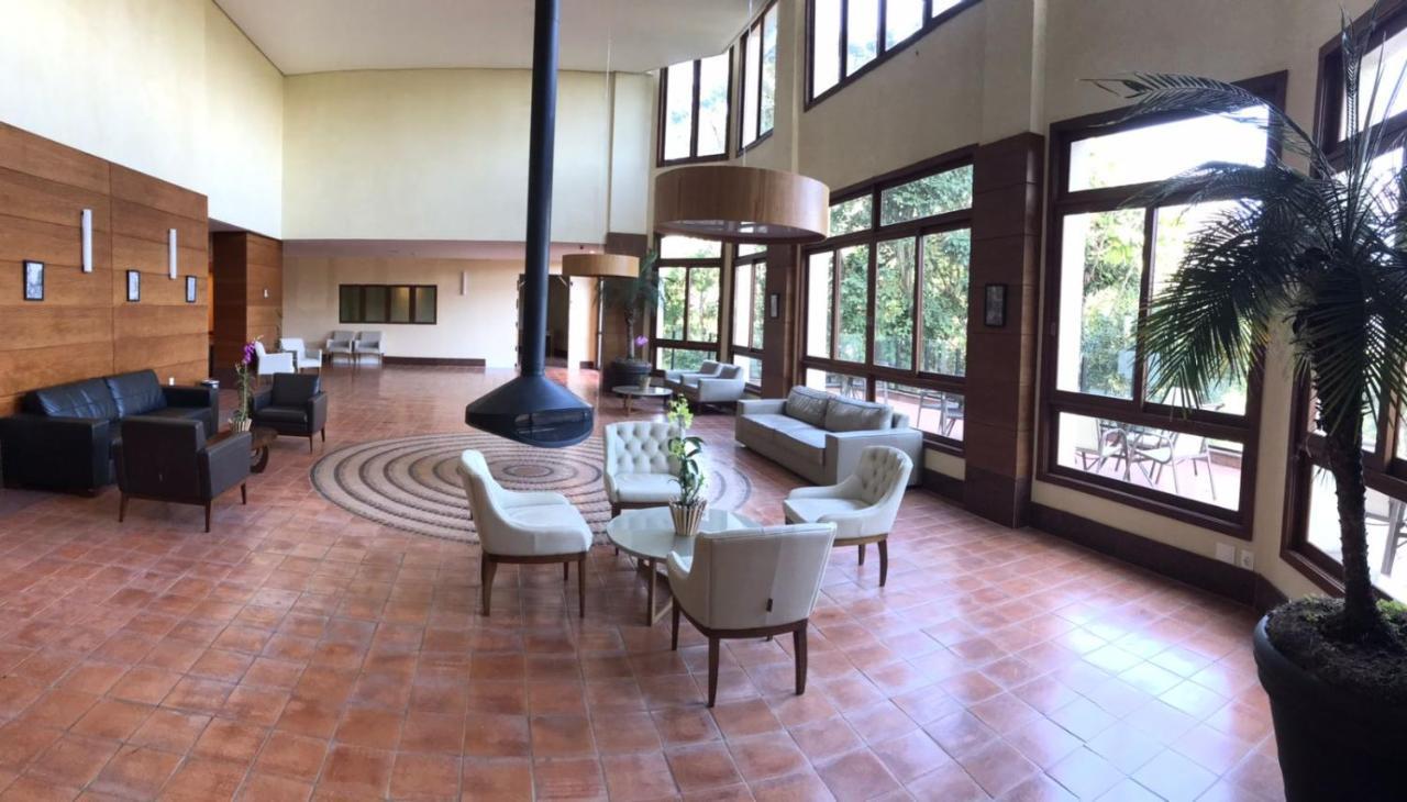 Suite Condominio Vista Azul - Pedra Azul ドミンゴス・マルチンス エクステリア 写真