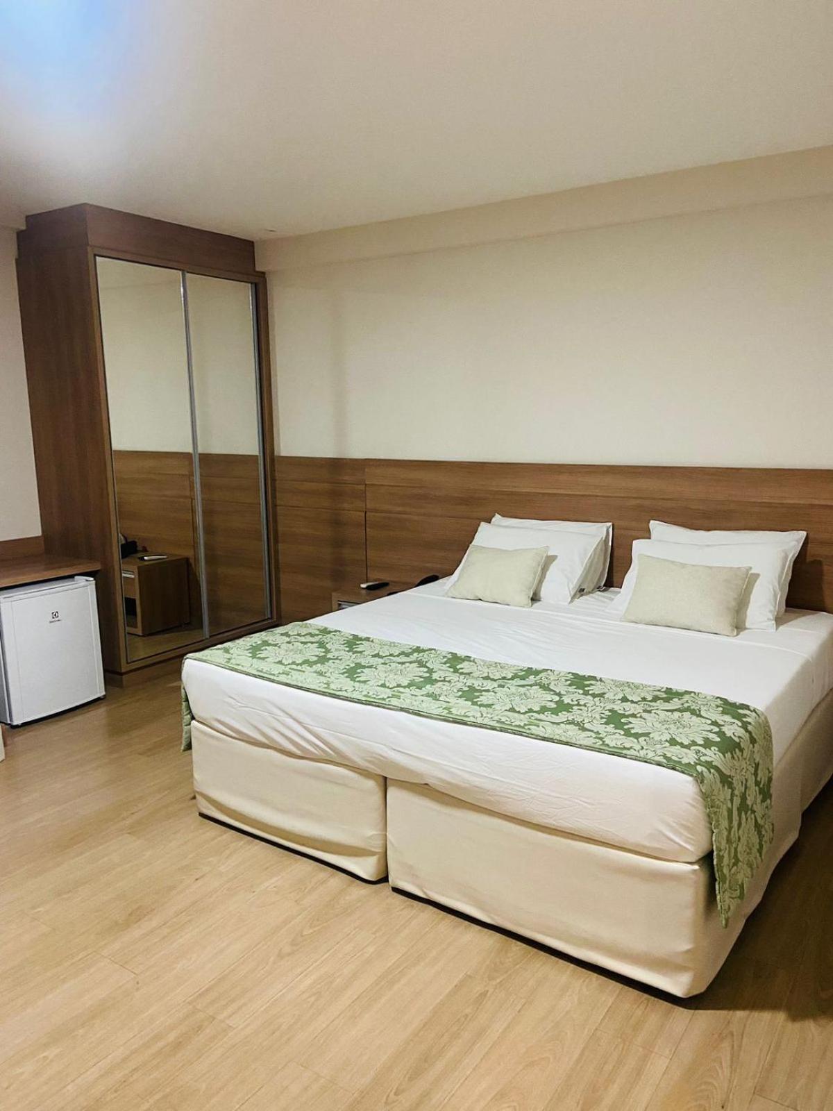 Suite Condominio Vista Azul - Pedra Azul ドミンゴス・マルチンス エクステリア 写真