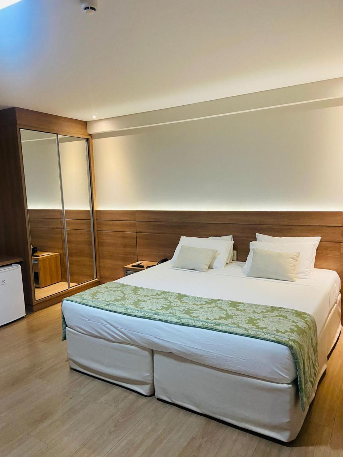 Suite Condominio Vista Azul - Pedra Azul ドミンゴス・マルチンス エクステリア 写真